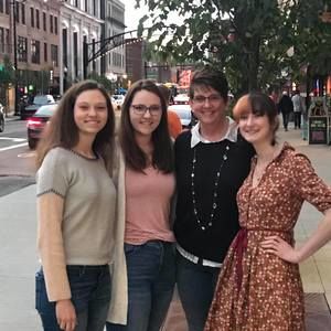 Meet your Posher, Terri